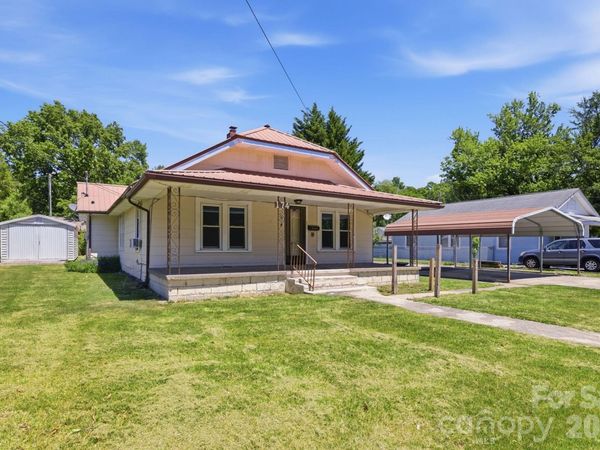174 Hazelwood Avenue , Waynesville, NC 28786