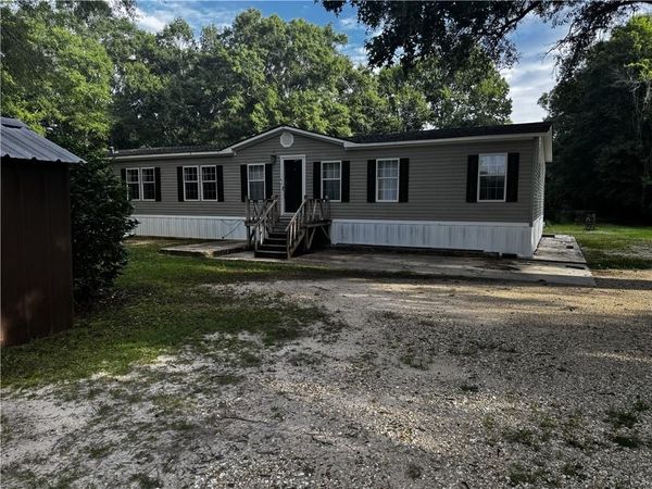 82109 COLUMBIA Road , Bush, LA 70431