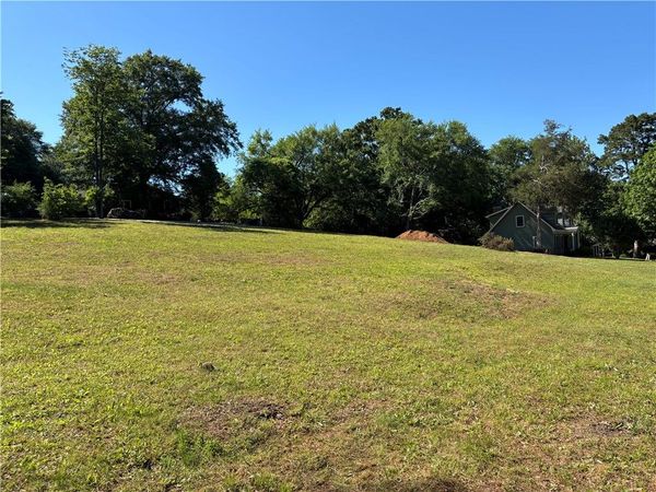 000 S. Enid Avenue , Russellville, AR 72801