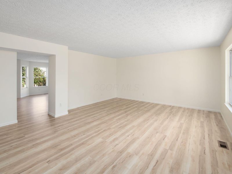 1845 Ashburn Drive, Delaware, OH 43015 Photo 4
