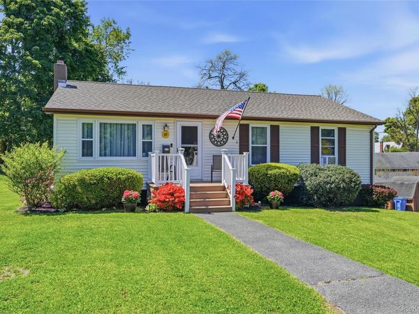 113 W Chestnut Street , Kingston, NY 12401