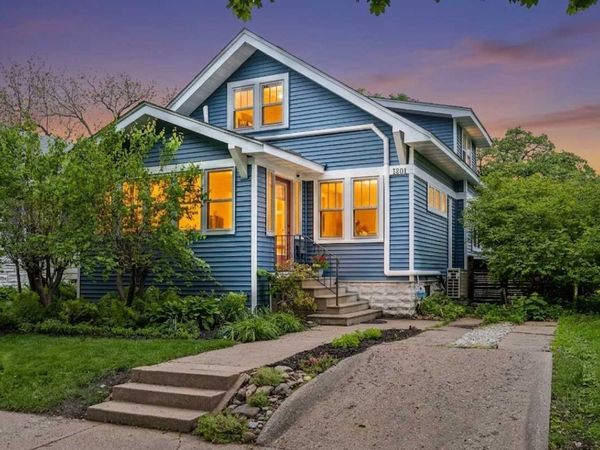 1601 Thomas Avenue, Saint Paul, MN 55104