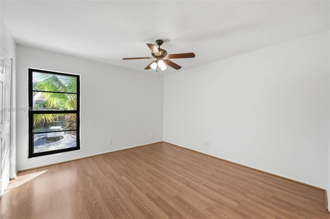1257 NW 98th Ter, Unit 154, Pembroke Pines, FL 33024 Photo