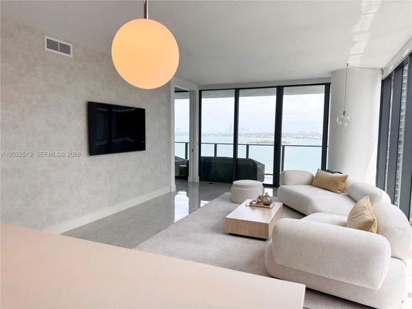 650 NE 32nd St , Unit 1901, Miami, FL 33137