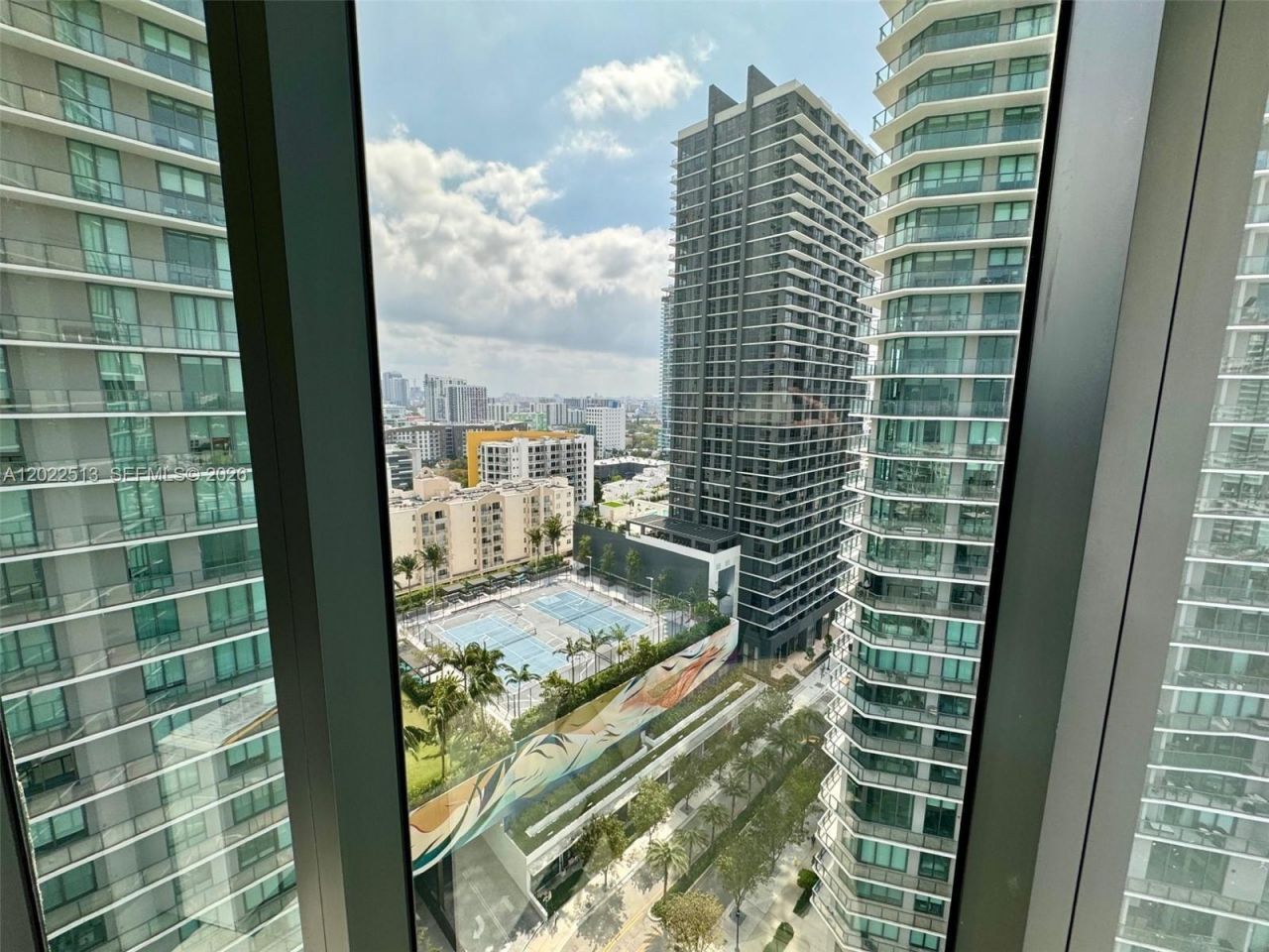 650 NE 32nd St , Unit 1901, Miami, FL 33137 Photo