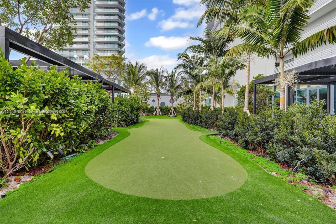 650 NE 32nd St , Unit 1901, Miami, FL 33137 Photo