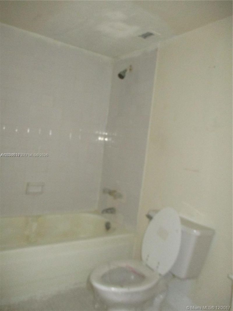 9143 SW 77th Ave , Unit B306, Miami, FL 33156 Photo