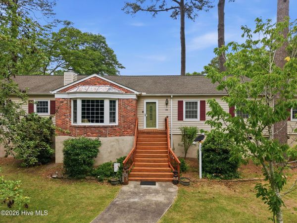105 Harbor Drive, Washington, NC 27889