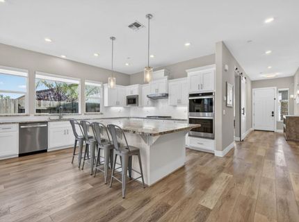 408 Camas Ct, Roseville, CA 95747 Photo