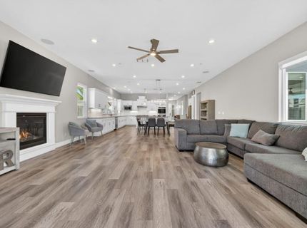 408 Camas Ct, Roseville, CA 95747 Photo