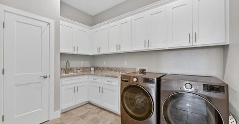 408 Camas Ct, Roseville, CA 95747 Photo