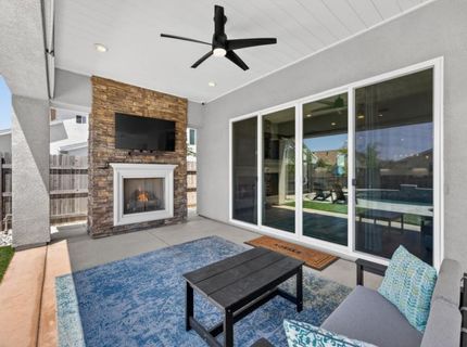 408 Camas Ct, Roseville, CA 95747 Photo