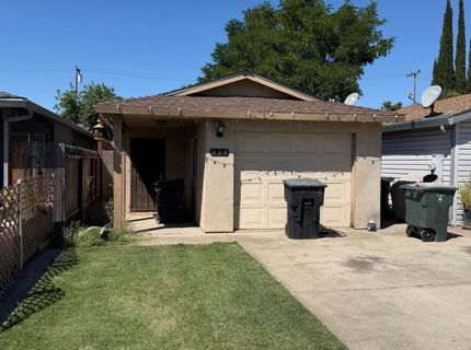 228 N 5th Ave, Oakdale, CA 95361 Photo