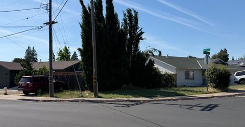 414 Valley View Dr, Oakdale, CA 95361 Photo