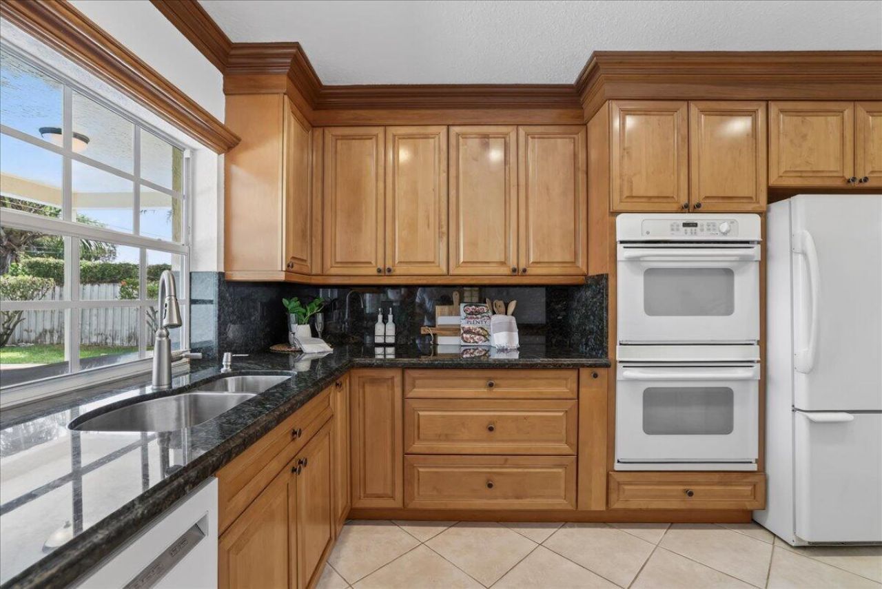 7 Tam O Shanter Lane, Boca Raton, FL 33431 Photo