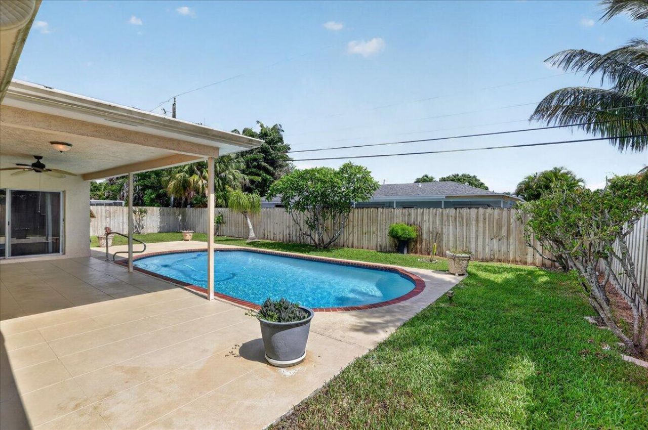 7 Tam O Shanter Lane, Boca Raton, FL 33431 Photo
