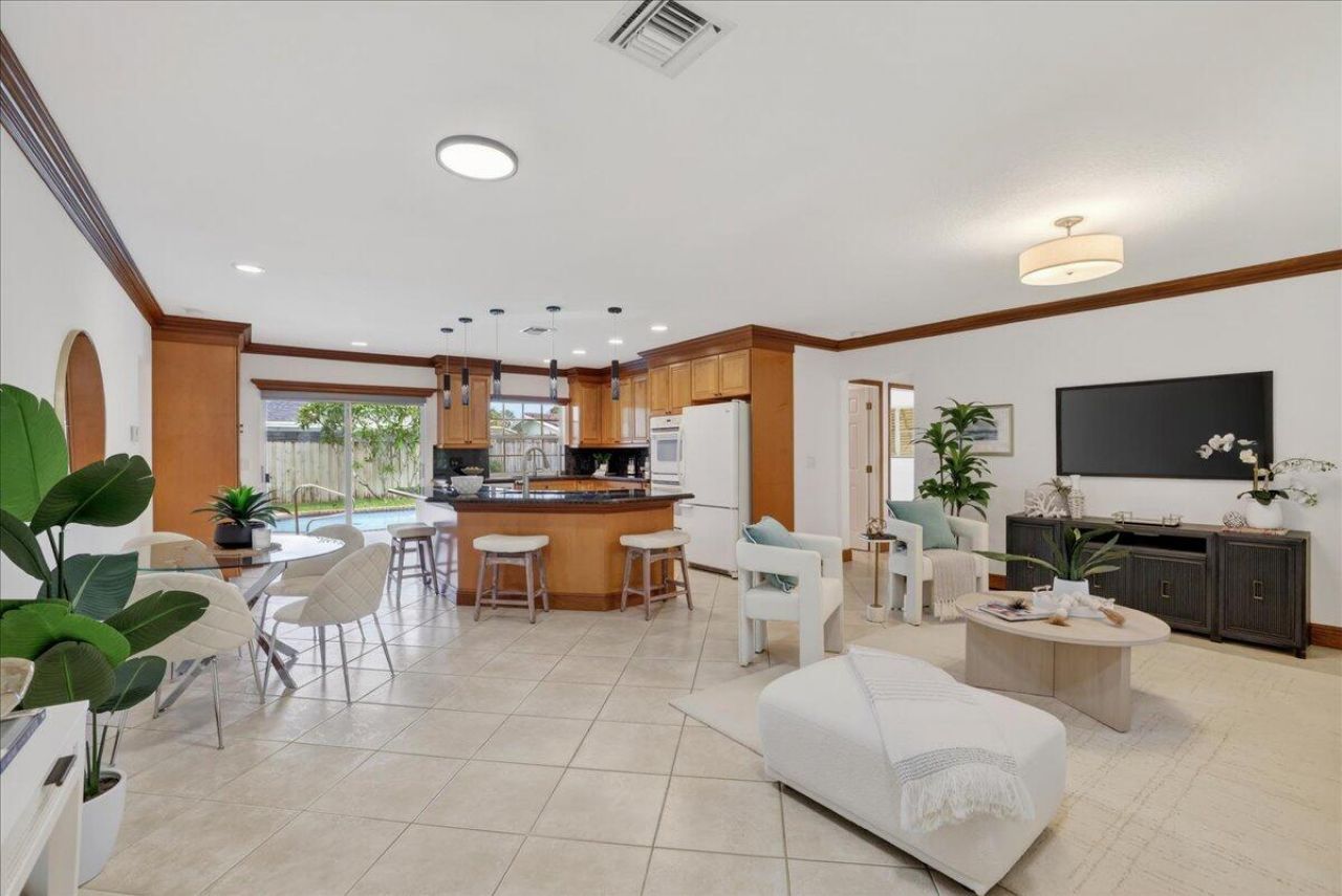 7 Tam O Shanter Lane, Boca Raton, FL 33431 Photo