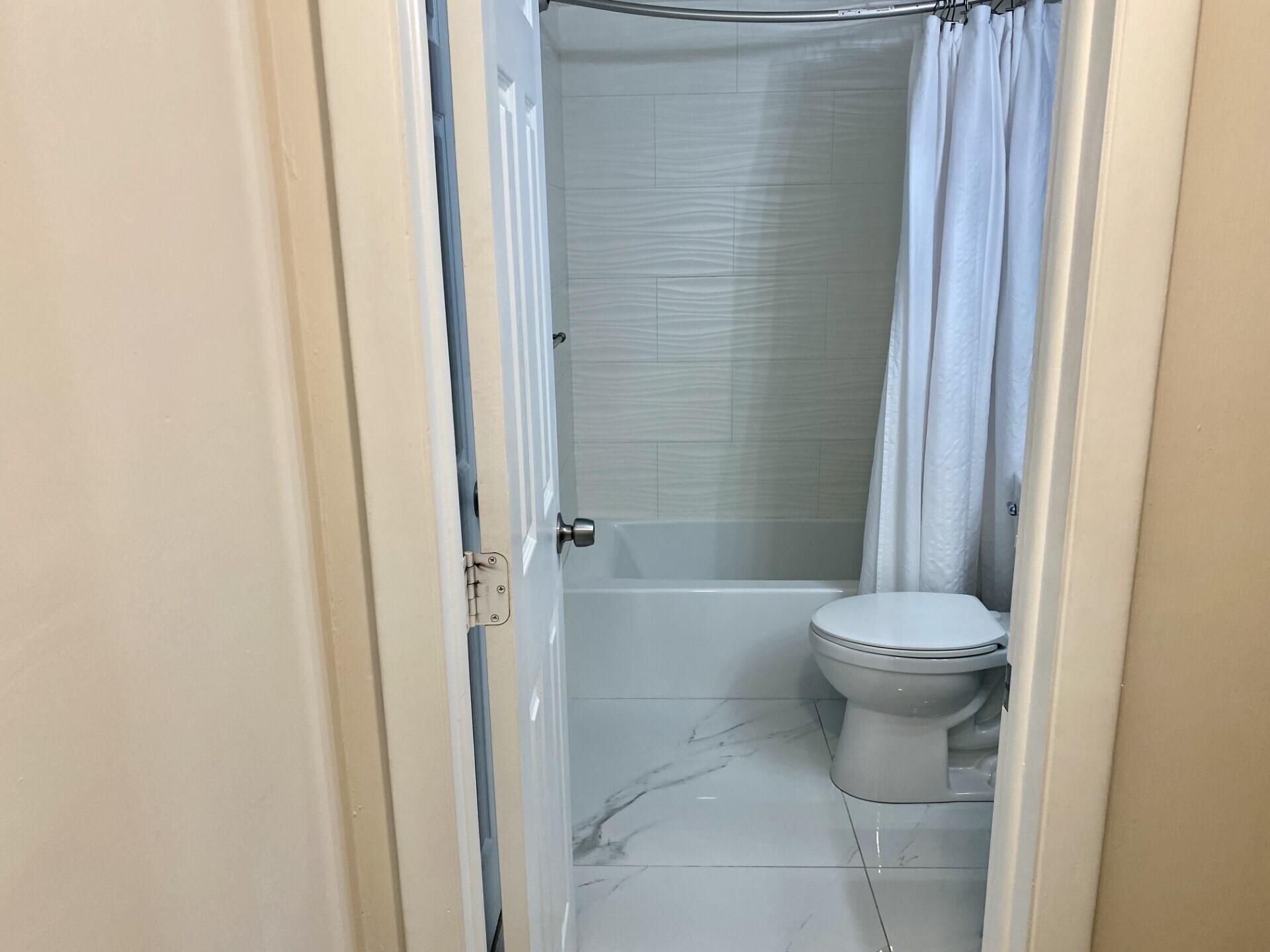4501 Fountains Drive S, Unit 106, Lake Worth, FL 33467 Photo