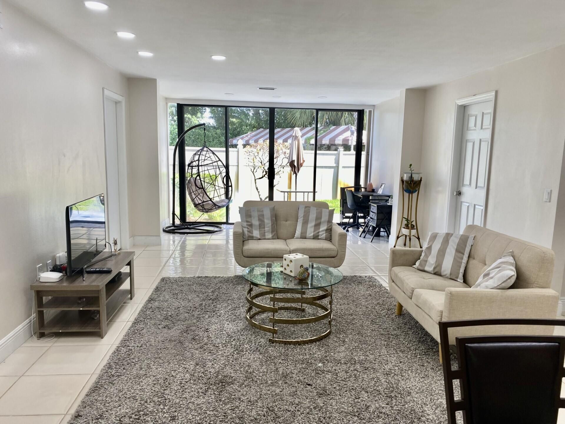 4501 Fountains Drive S, Unit 106, Lake Worth, FL 33467 Photo