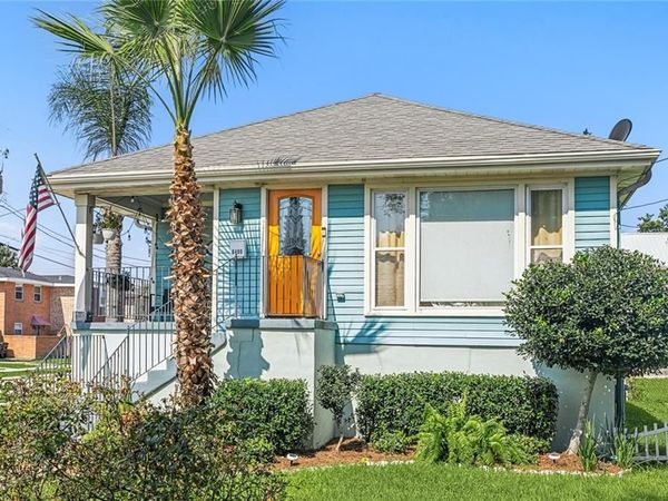 6400 PAINTERS Street , New Orleans, LA 70122