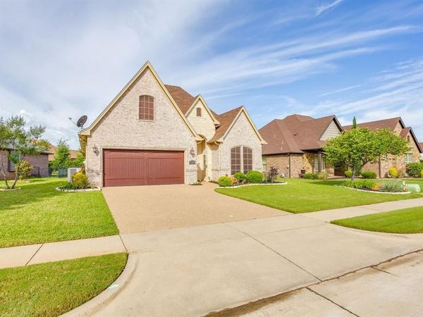 2304 Marseilles Court, Granbury, TX 76048
