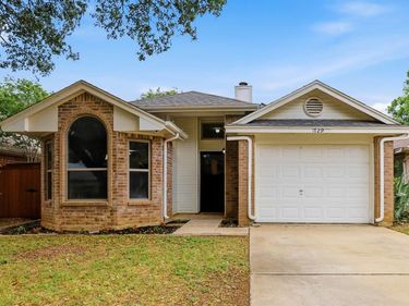 1729 Woodhall Way, Fort Worth, TX 76134
