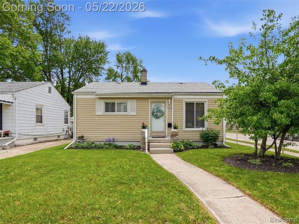 504 E Hudson Avenue, Madison Heights, MI 48071