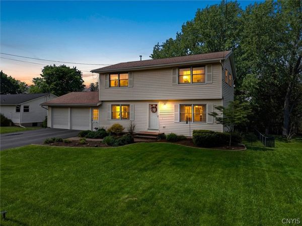41 Elm Hill , Camillus, NY 13031