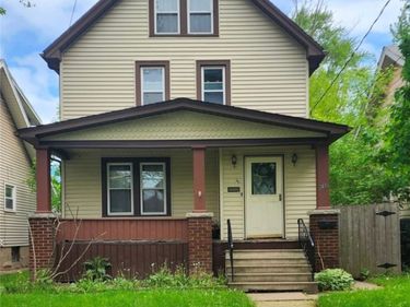 2410 Cleveland Avenue, Niagara Falls, NY 14305