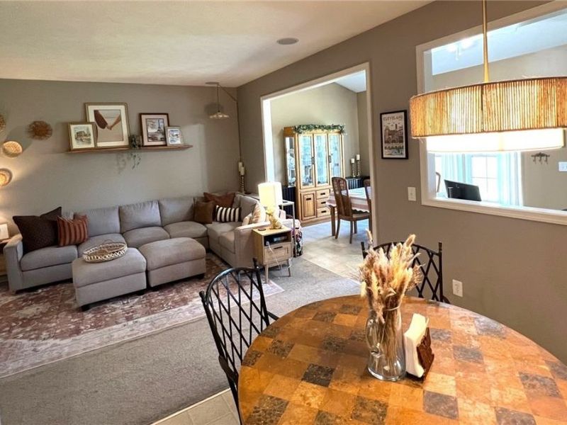 108 Yellowstone Court, Berea, OH 44017 Photo 9