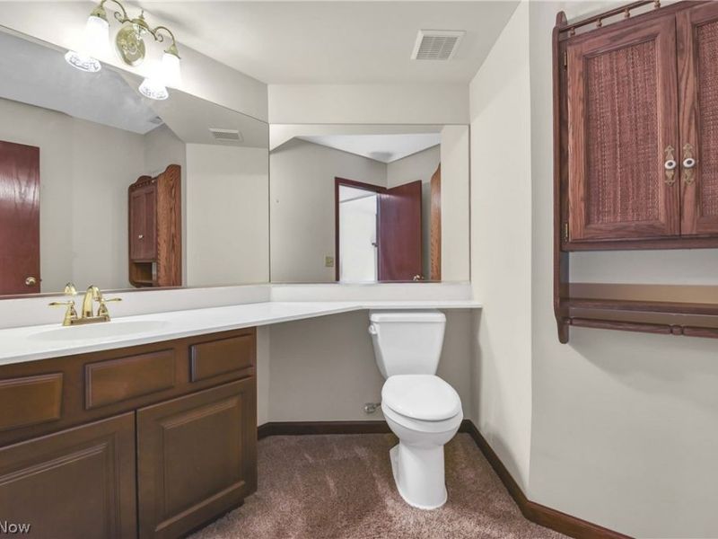 16831 Orchard Grove Drive, Unit 12B, Middleburg Heights, OH 44130 Photo 19