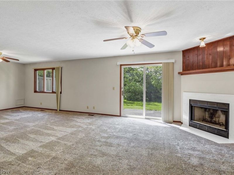 16831 Orchard Grove Drive, Unit 12B, Middleburg Heights, OH 44130 Photo 9