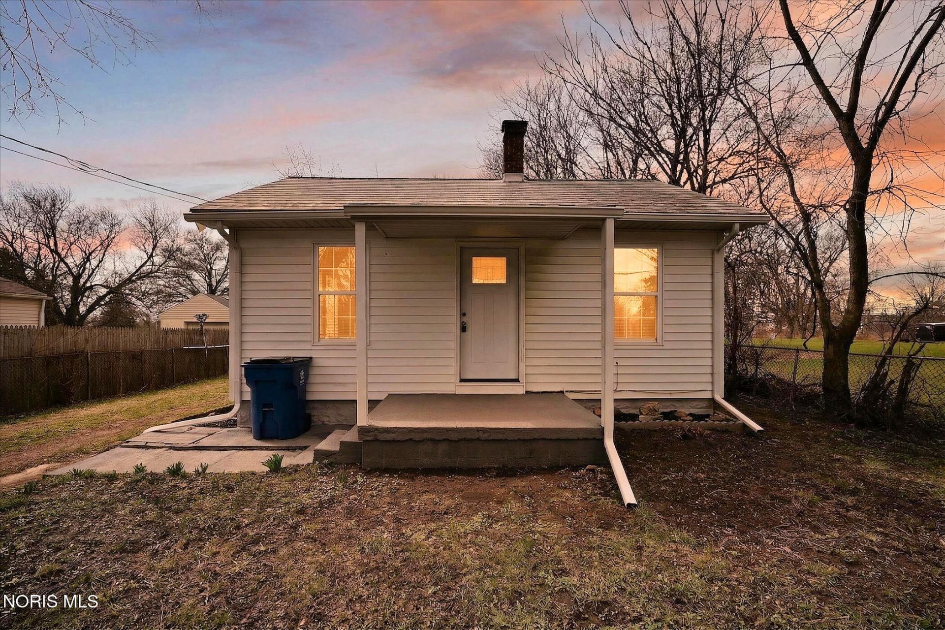 1060 Patchen Road , Oregon, OH 43616 Main Photo