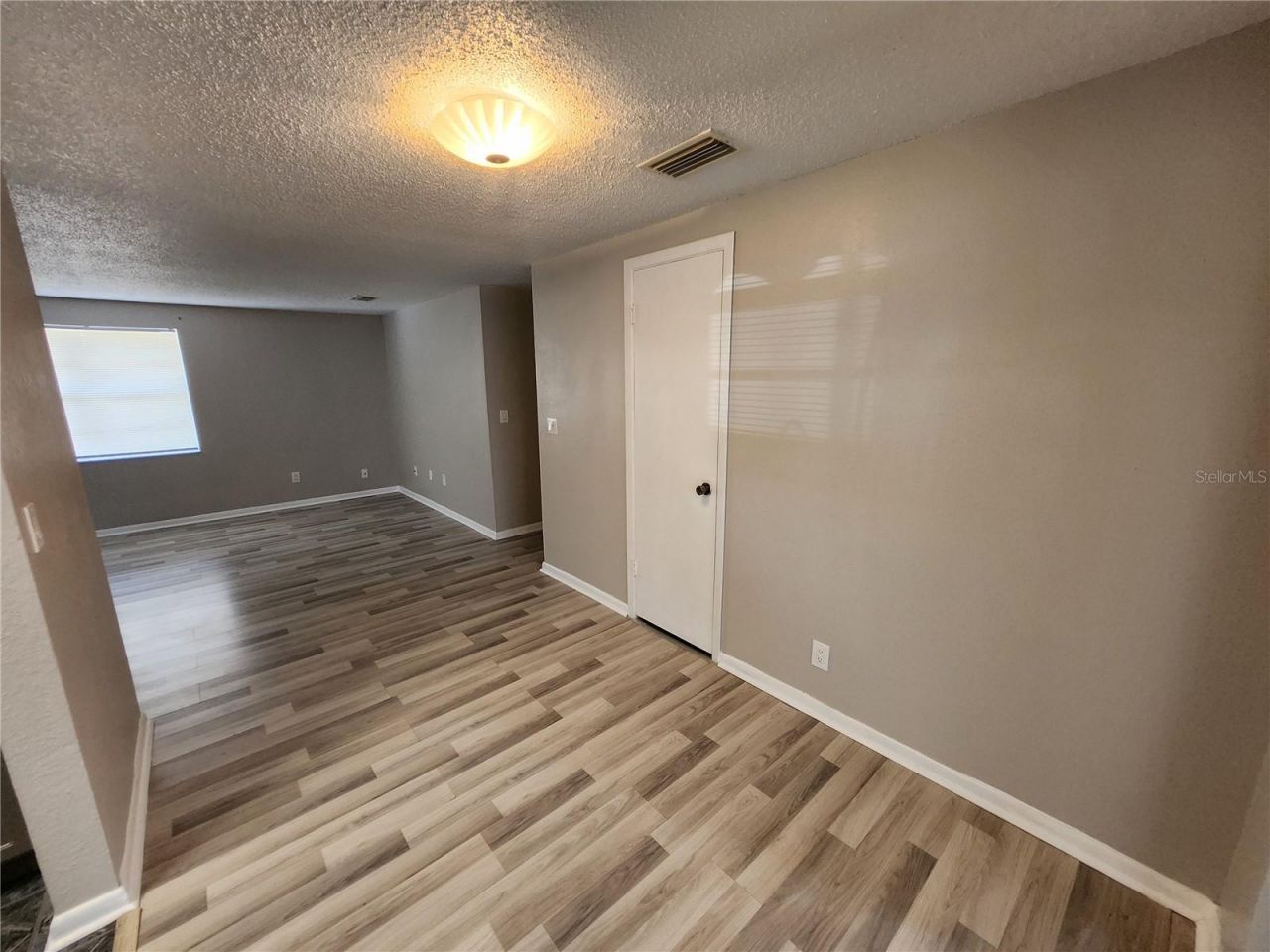 806 Walnut Drive, Seffner, FL 33584 Photo