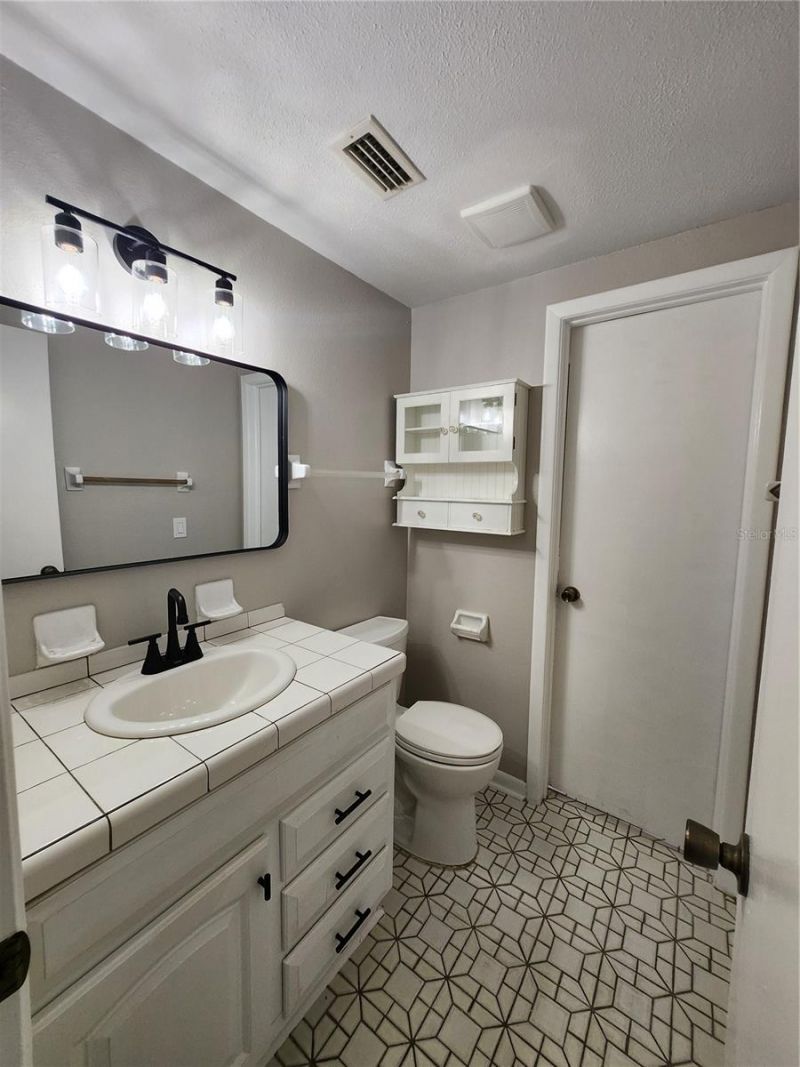 806 Walnut Drive, Seffner, FL 33584 Photo