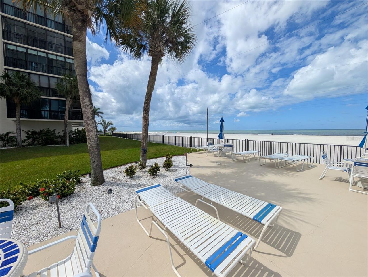 18304 Gulf Boulevard, Unit 406, Redington Shores, FL 33708 Photo