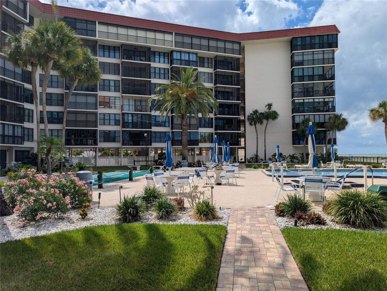 18304 Gulf Boulevard, Unit 406, Redington Shores, FL 33708 Photo