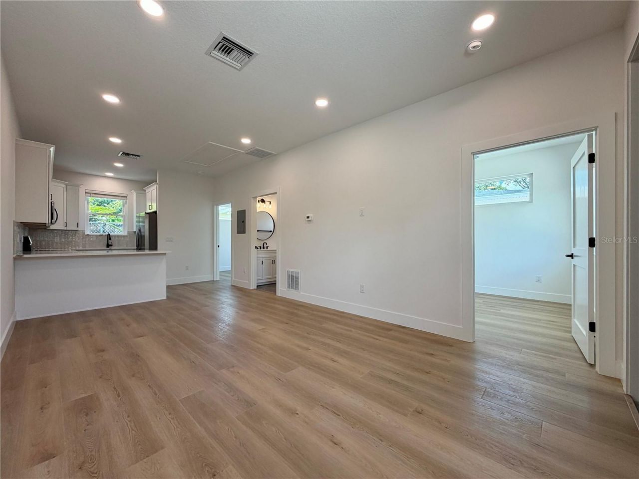 2848 30th Avenue N, Saint Petersburg, FL 33713 Photo