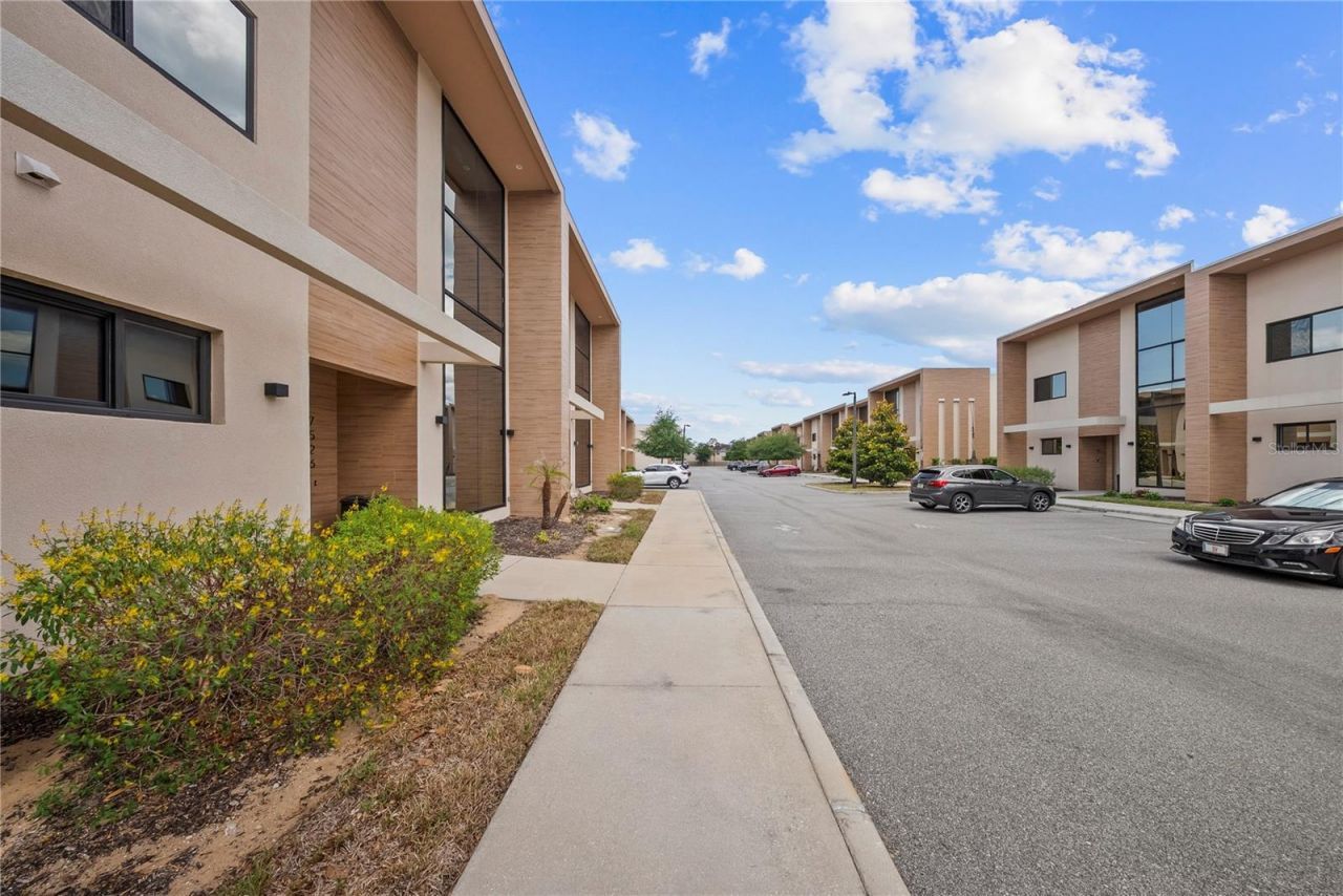 7526 Brooklyn Drive , Kissimmee, FL 34747 Photo