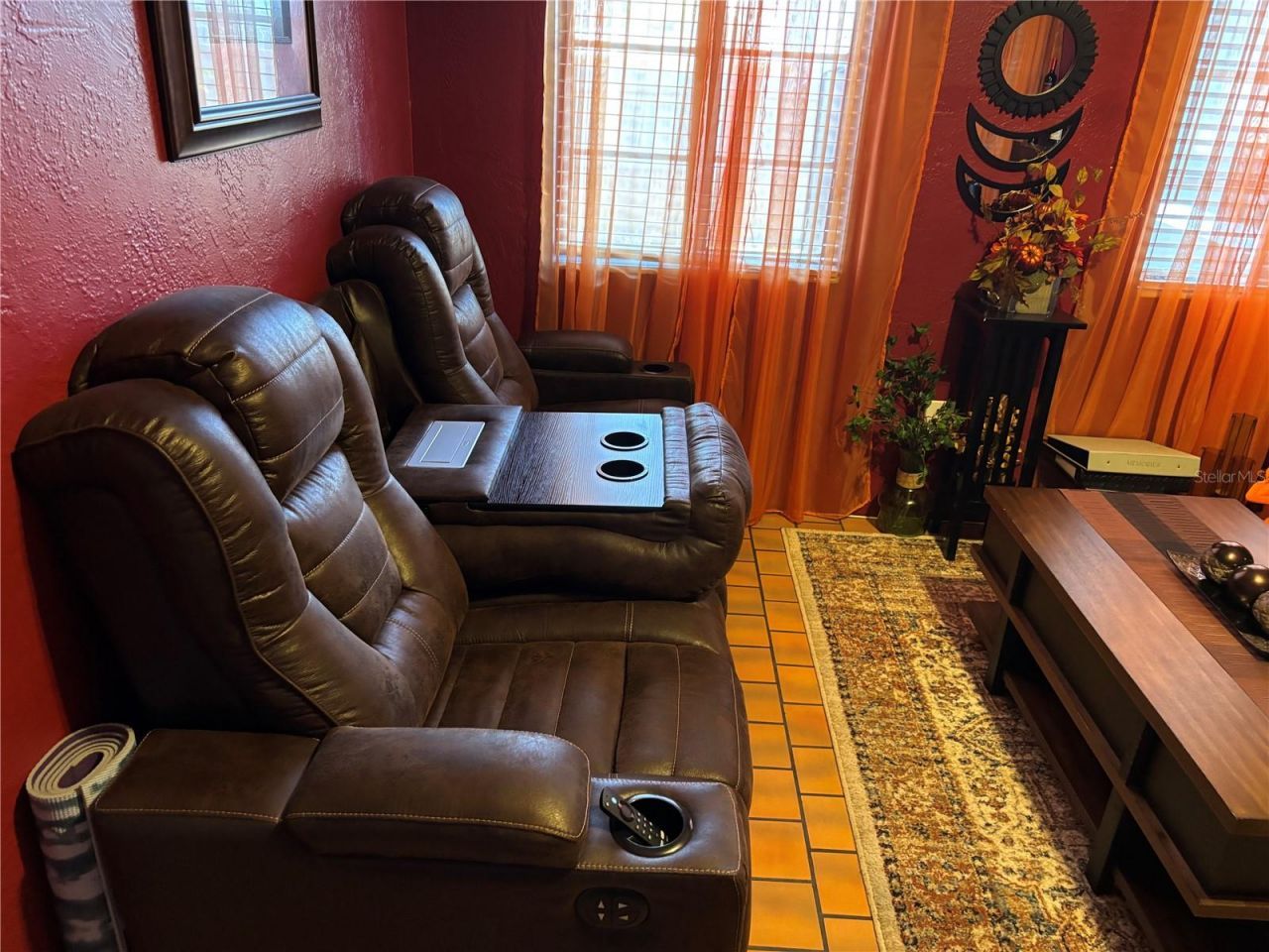 210 49th Street N, Saint Petersburg, FL 33710 Photo
