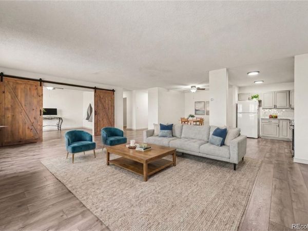 300 S Clinton Street , Unit 8C, Denver, CO 80247