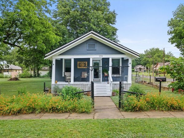 1019 E 8th Street , Pawhuska, OK 74056