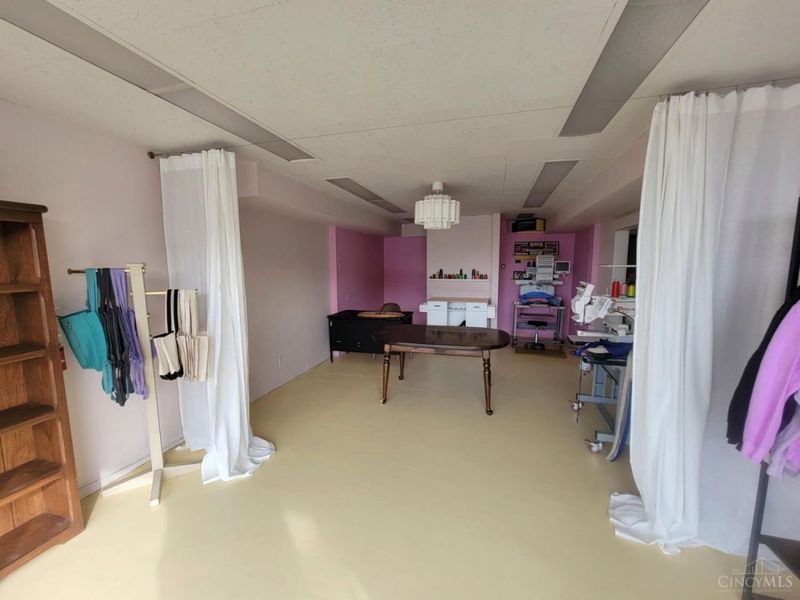 9400 Reading Road, Reading, OH 45215 Photo 8