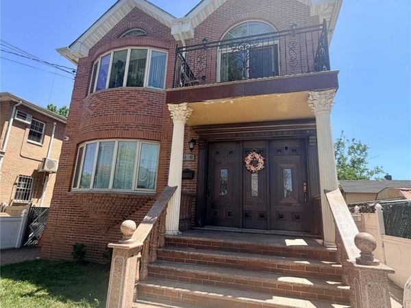 61-41 173rd Street, Unit 3rd fl, Fresh Meadows, NY 11365