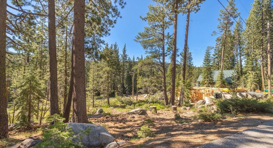 51051 Jeffery Pine Drive, Soda Springs, CA 95728 Photo