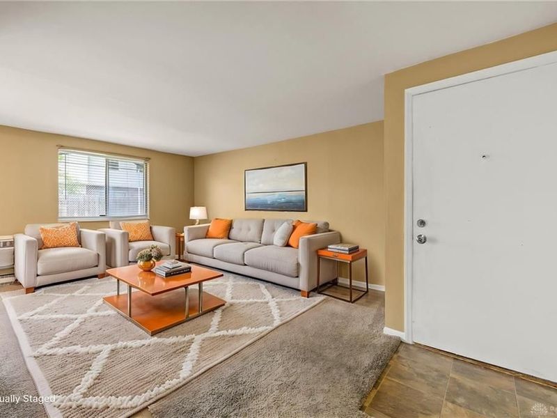 5375 Dunmore Drive, West Carrollton, OH 45449 Photo 7