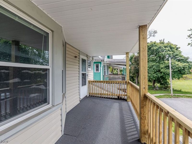 747 E 117th Street, Cleveland, OH 44108 Photo 17