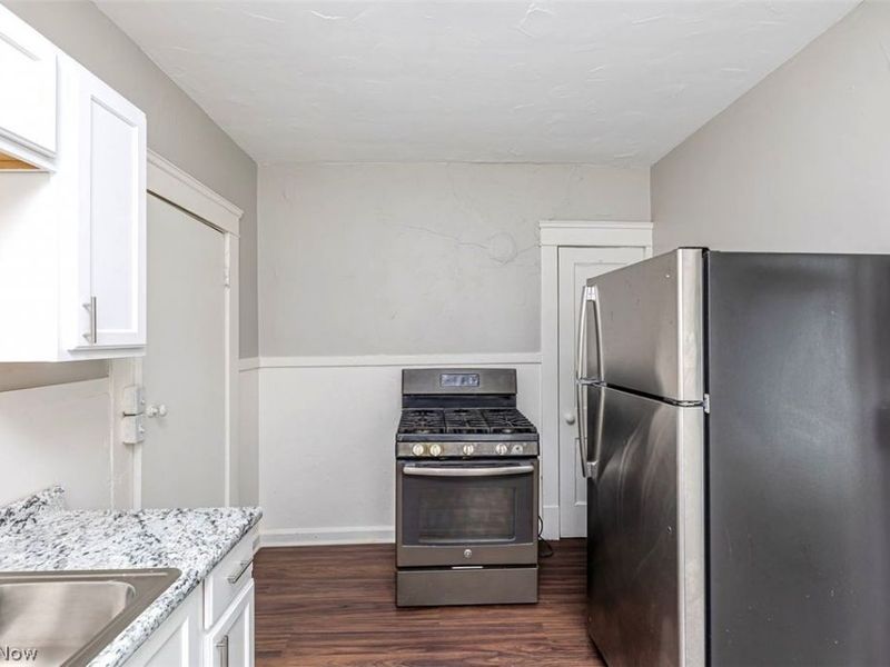 747 E 117th Street, Cleveland, OH 44108 Photo 8