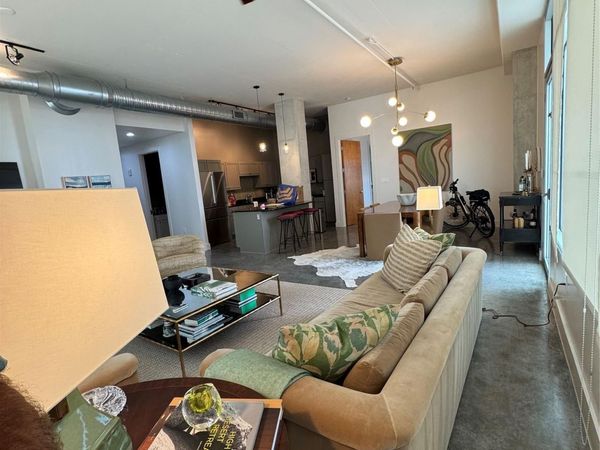 800 W 5th ST, Unit 701, Austin, TX 78703