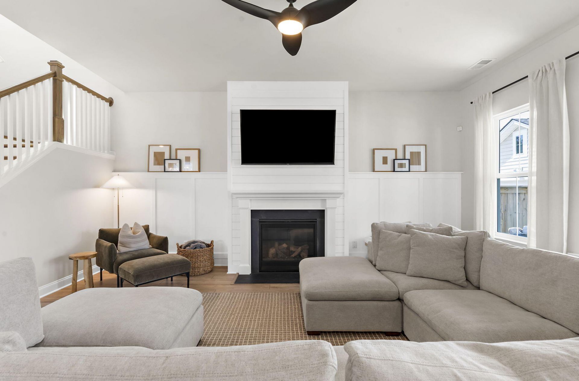 1020 Arrowwood Way Photo 12